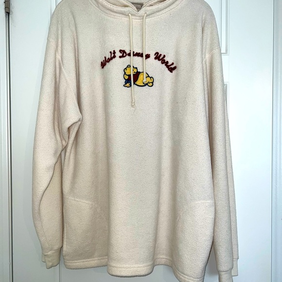 Walt Disney world Winnie the Pooh sweater - Picture 1 of 7